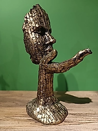 MERCAN MOBİLYA AKSESUAR,  ÜFLEYEN EL,ELİ ALNINDA DŞÜNEN ADAM, Polyester Dekoratif Biblo, hediyelik eşya 32 CM