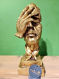 MERCAN MOBİLYA AKSESUAR,ELİ İLE GÖZUNU KAPAMIŞ ADAM,, Polyester Dekoratif Biblo, hediyelik eşya 31 CM